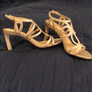 JEWEL BADGLEY MISCHKA SIMBA HEEL in gold 9.5